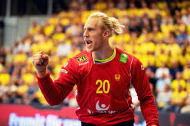 Muokkaa ohjelmakartta mieleiseksesi tarttumalla hiirellä kanavan logoon ja siirtämällä se haluamallesi paikalle. Herr Vm 2021 Med 32 Lag Handbollskanalen