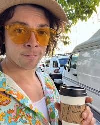 Life, of recent: chickens, trackin' and hats 👒✨ Headin down to Nashville  with my Bandits this week for @americanafest — who's out there I can roast  some tomatoes for? We'll be on