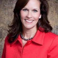 Kelly Ringer's Instagram, Twitter & Facebook