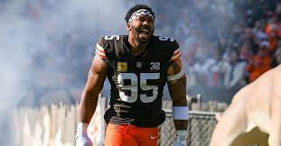 A Myles Garrett trade would be the Browns’ ticket out of no-man’s land