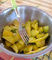 Salade De Mangue Verte Epicee Kalawang Recette Salade De Mangue Verte Salade Mangue Mangue Verte
