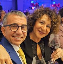 Appena atterrato da Strasburgo, in tempo per salutare il nostro santo. Buon  San Nicola Bari.