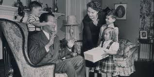 Her father's efforts at raising both her and her five siblings after the death of their mother motivated her to campaign for father's day, and her efforts paid off with the first father's day. History Of Father S Day When Did Father S Day Start