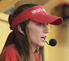 Young auctioneer doesn't let age deter her from pursuing passion