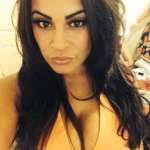 Shana Calhoun's Instagram, Twitter & Facebook