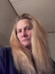 This malinda hogan she live arcos from vesta villa apt brothers Jeff.  Brandon she passed away the other day she will be miss