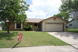 Killeen Tx Homes For Rent Contact At 254 634 3311 Renting A House Rental Property Outdoor Decor