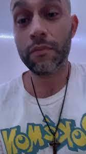 Dustin Bottoms's Instagram, Twitter & Facebook