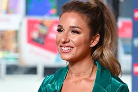 A new york times bestseller!. Jessie James Decker Wants Country Radio To Give Her A Chance