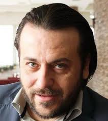 Luran ahmeti, arnavutça, makedonca, sırpça, türkçe, i̇ngilizce konuşabilmektedir. Rpsv0f7efxpr7m