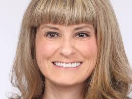 Kerry Blount's Instagram, Twitter & Facebook