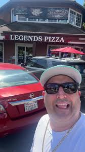I don't want no problem here in California! Great visiting @legends_pizzaco  as part of my #WantedComedyTour food crawl! 🍕PHOENIX- See you this  weekend, Sept 12-14!, #comedytour #MoApproved #pizza