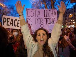 Manifestación 8M por el Día de la Mujer en Valencia: horario, recorrido y  cortes de tráfico