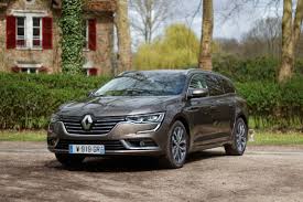 Sous le nom de talisman, renault présente le 6 juillet 2015 à chantilly (oise) la remplaçante de la laguna iii. Essai Renault Talisman Estate Tce 150 L Essence D Acces