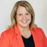 Kelly Cotter's Instagram, Twitter & Facebook