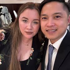 Are budget wireless products right to not include charging cables?