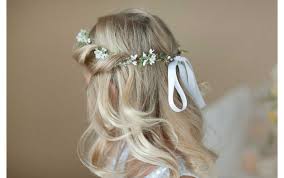 Hair crown for first holy communion floral wreath with white roses hair flowers floral accessories hair accessories magaela handmade. 48 Simply Stunning First Communion Hairstyles For Girls