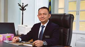 Through his short period of career, a lot new initiatives have been planned ahead of his time, to ensure the prosperity of education in malaysia. Malaysia S New Education Minister To Focus On Tech Based Learning Multilingual Skills Cna