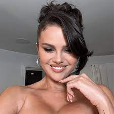 Nicola anderson nude