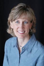 Lee Awards 8 Faculty Tenure