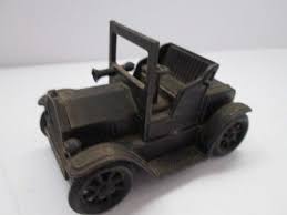 15 2013 Vintage Model T 1917 Car Pencil Sharpener Die Cast Metal Miniature Very Good 424290556 Model T Metal Casting Vintage Toys
