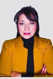 Denise Benavides's Instagram, Twitter & Facebook