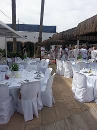 Bodega jávea cuenta con variedad de productos gourmet entre los que destacan el aceite de oliva serrata y fruto noble. Boda Picture Of Montgo Di Bongo Javea Tripadvisor