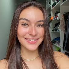 Larissa Nery moura (@larissanerymoura)