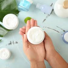 O crema cu cateva ingrediente naturale pe care o poti face acasa promite rezultate incredibile inca de la prima utilizare. Aeroport Misto Terapie Crema Hidratanta Facuta In Casa Fujifilmbarlad Ro