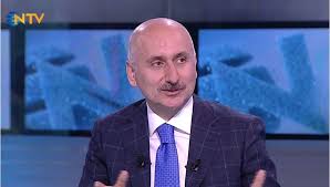 Bahçeşehir üniversitesi kentsel sistemler ve ulaştırma yönetimi yüksek lisans programına katıldı. Ulastirma Bakani Adil Karaismailoglu Dan Kanal Istanbul Aciklamasi Ntv