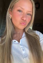 Sheri Sisler's Instagram, Twitter & Facebook