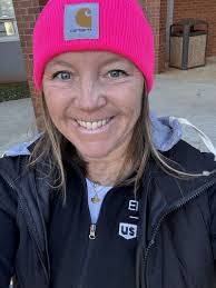 Araceli Peterson's Instagram, Twitter & Facebook