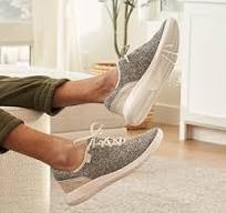 Amazon.com | Kizik Madrid Hands Free Mens and Womens Sneakers, Casual Slip  On Shoes for Women or Men, Comfortable for Walking, Women's and Men's ...