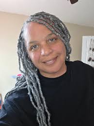 Hair stylist for salt and pepper color