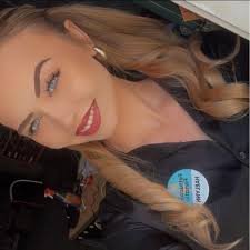 Where can I find mango sticky rice in Bakersfield?