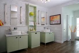 Maybe you would like to learn more about one of these? 20 Refreshing Bathrooms With A Splash Of Green