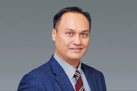 Genealogy for amir hamzah (alm) (deceased) family tree on geni, with over 200 million profiles of ancestors and living relatives. Amir Hamzah Is New Md Of Shell Mds Berita Mcoba