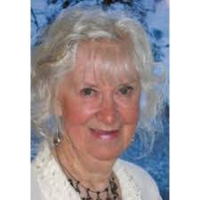 Molly Tomlinson's Instagram, Twitter & Facebook