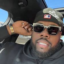 Eliza Pegram Bowen (@christmasgirl)