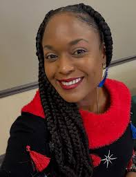 Spent Christmas day with my extended family...Auntie cooked her butt off😋  Hope your day was as joyful as mine😊