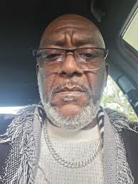 Hi! I'm new to this group. I recently joined because God Blessed me with A  Kidney off of Dialysis So I witness every where I go  🙏🏽🙌🏾🙌🏾🙌🏾🙌🏾🙏🏽