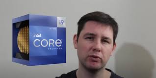 Iseng! Youtuber Ini Pacu Intel UHD 770 Miliknya Sampai Mentok