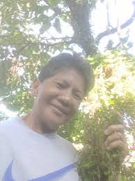 Angela Gulliver's Instagram, Twitter & Facebook