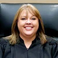 Shannon Munoz's Instagram, Twitter & Facebook