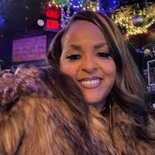 Rena Neal's Instagram, Twitter & Facebook