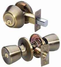 Check spelling or type a new query. Master Lock Keyed Entry Door Lock Single Cylinder Deadbolt With Matching Tulip Style Knob Antique Brass Tuco0605 Combo Doorknobs Amazon Com