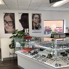 We are family owned and operated, proudly serving we trust the staff and know they will treat our family with the highest level of care. Complete Eye Care Center 61 Photos 122 Reviews Eyewear Opticians 2825 Crenshaw Blvd Los Angeles Ca Phone Number Yelp