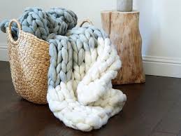 Je dicker das garn, umso geringer ist. Riesenmaschen Sind Der Neueste Trend Wie Funktioniert Xxl Stricken