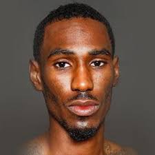 ▷ Robert Easter Jr (23-1-1)