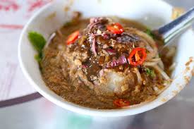 Laksa is a spicy noodle soup popular in the peranakan cuisine of southeast asia. Pasar Air Itam Laksa Penang Assam Laksa Is A Must Have Danielfooddiary Com
